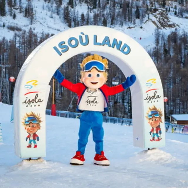 Gypaète en chasse_Isola 2000