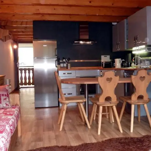 3 pièces - Perthuis C_Châtel