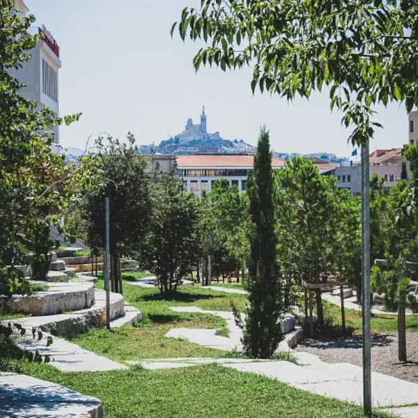 Lire au parc_Marseille