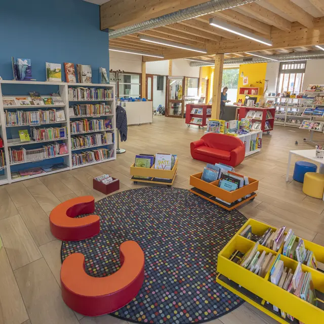 Médiathèque_Saint-Jean-Saint-Nicolas