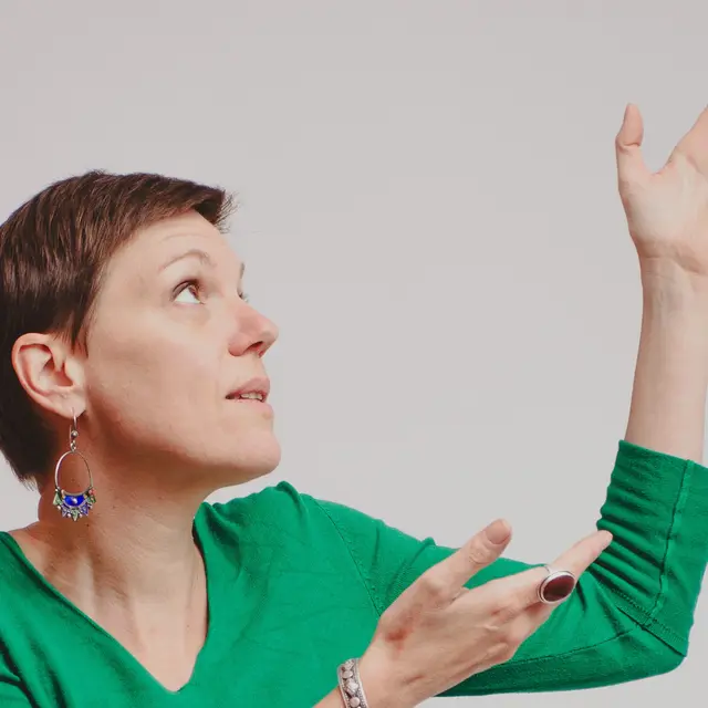 Clotilde Lebas, Conteuse