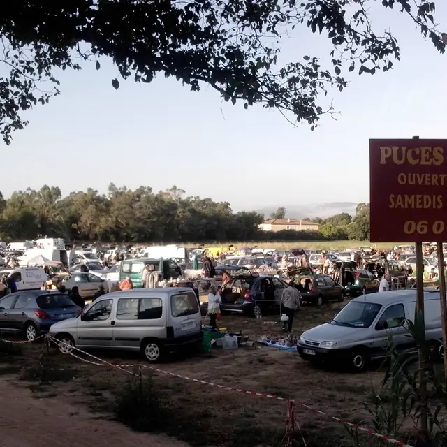 Les puces de Saint Nicolas - Hyeres