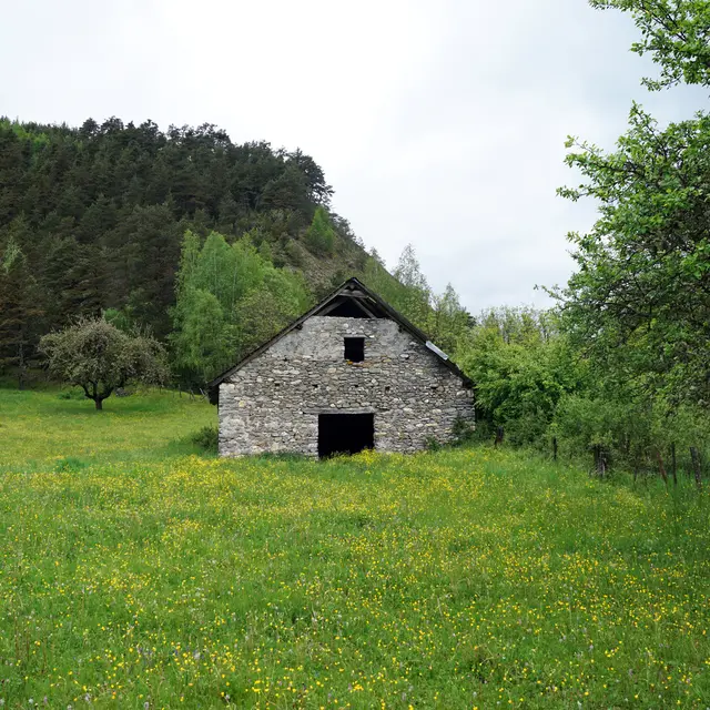 Le tour des clues de Verdaches n°27