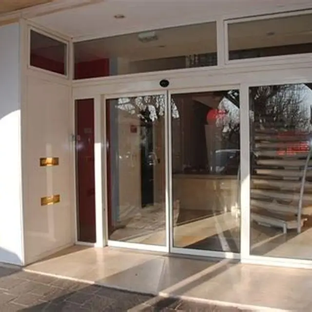 Entrée de la Médiathèque