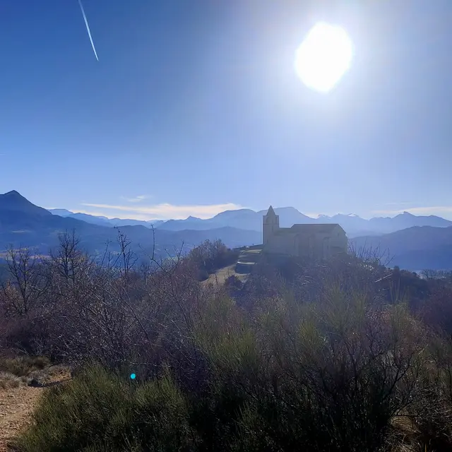 Le Vieil Aiglun et le Puy - Facile 2 Km - 2h30_Aiglun