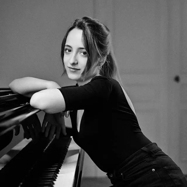 La Vague Classique : Stella Almondo_Six-Fours-les-Plages