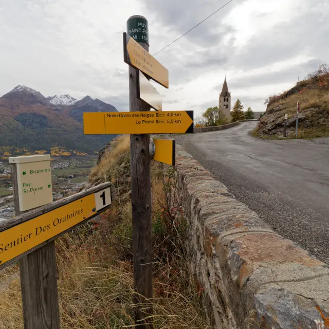 Route de Puy Saint André