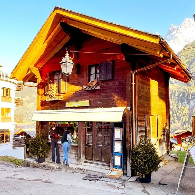 LA CRÊPERIE