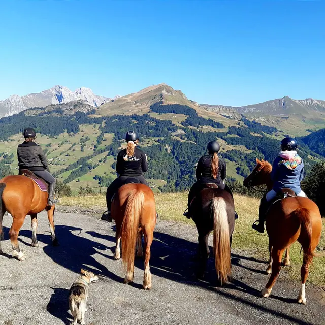 Balade à cheval au Grand-Bornand