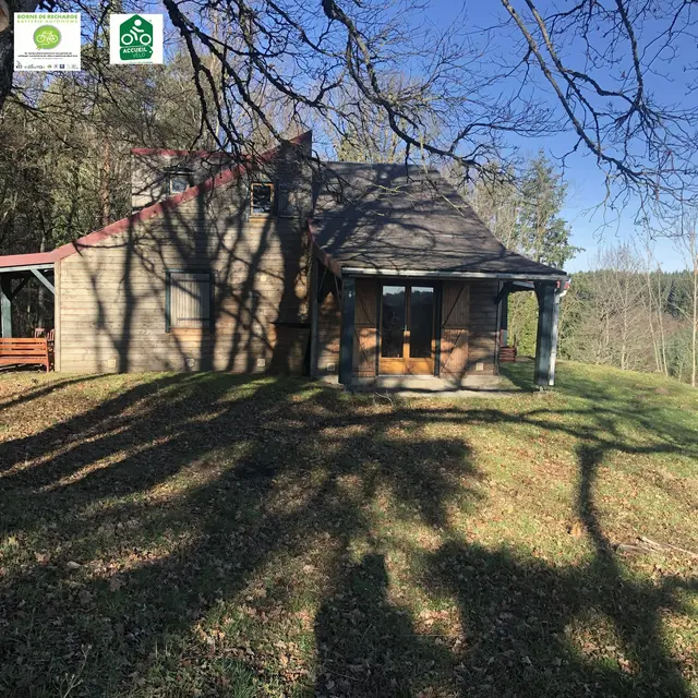 Gîte d'étape et de séjour La Geneste_Le Vernet-Chaméane