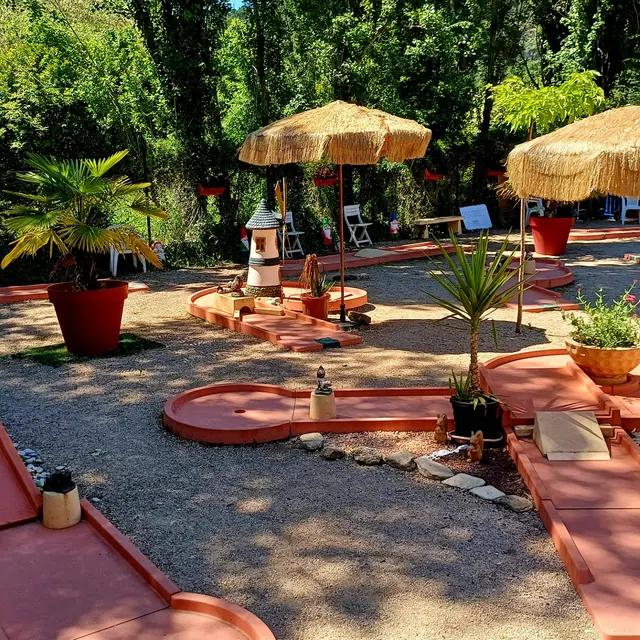 Le Mini Golf du Théos_Vaison-la-Romaine