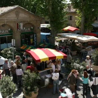 Marché hebdomadaire de Rognes_Rognes