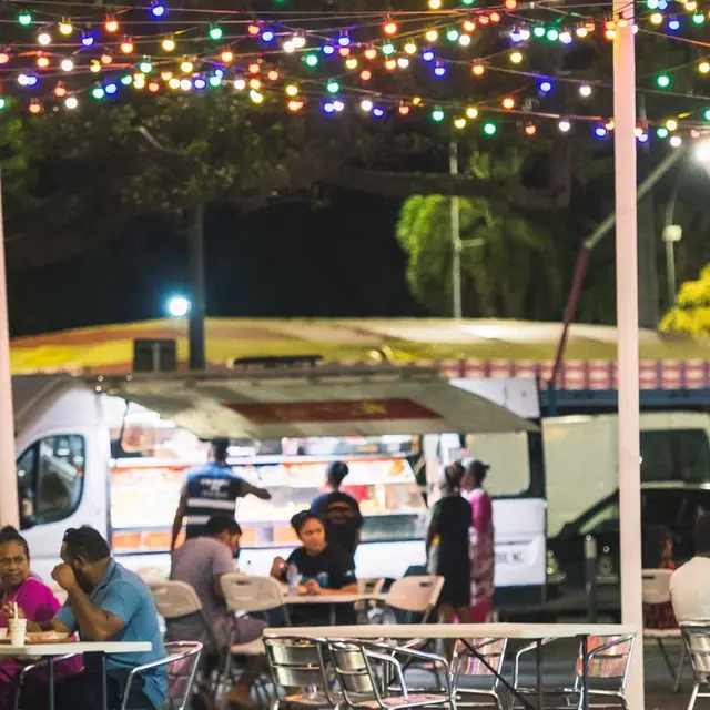 Restos Roulottes de Nouméa