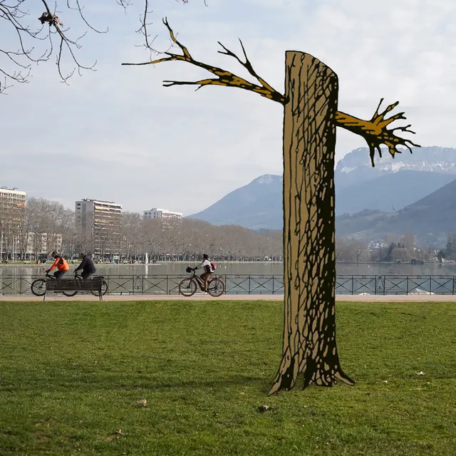 L'arbre pourfendu