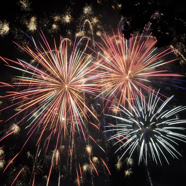 Feu d'artifice le 13 juillet 2015 à Faverges
