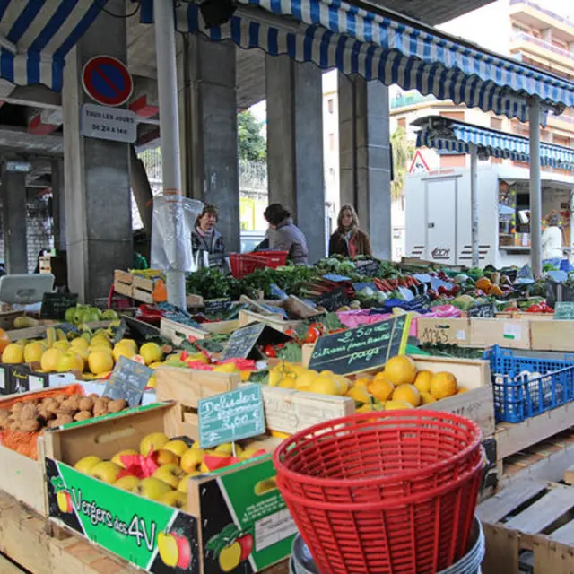 Marché du Careï