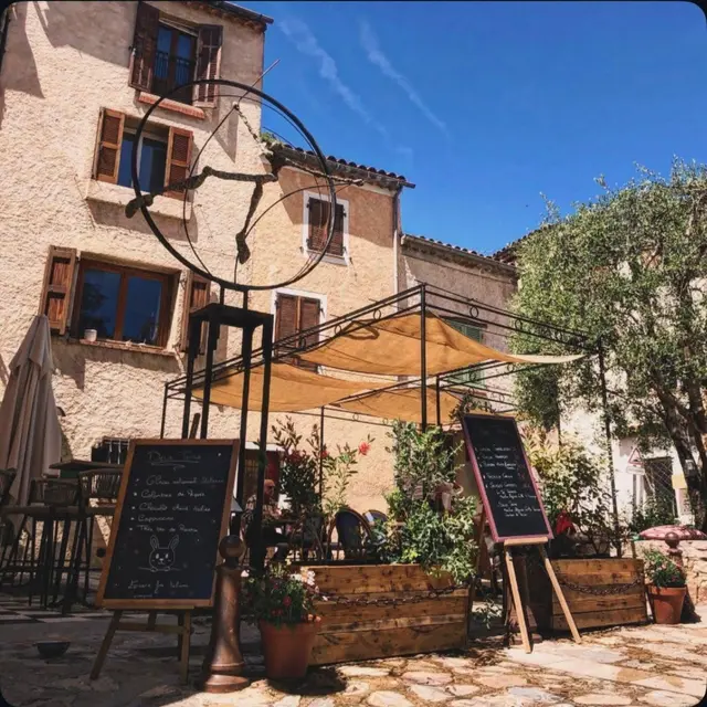 Deux Terres : Café & Epicerie fine_Tourrettes