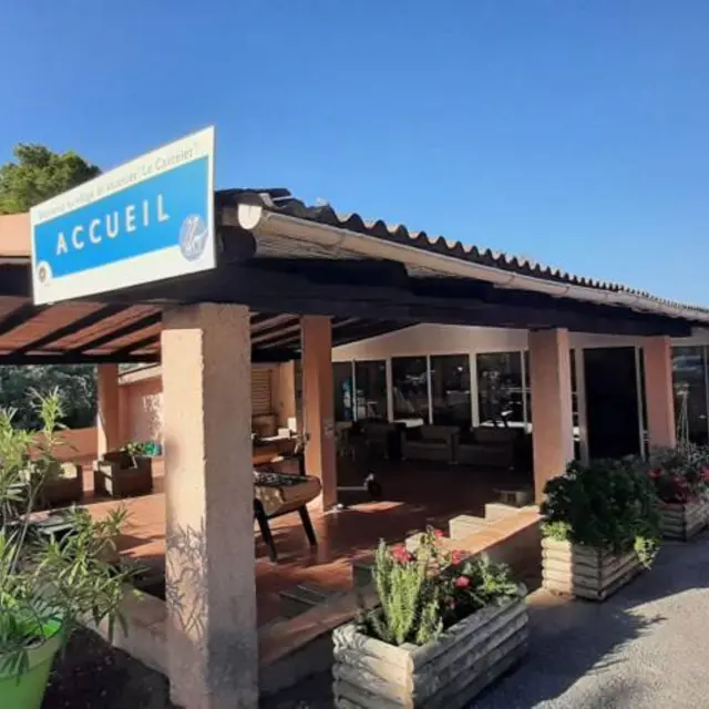 VTF le Castelet village vacances_Roquebrune-sur-Argens