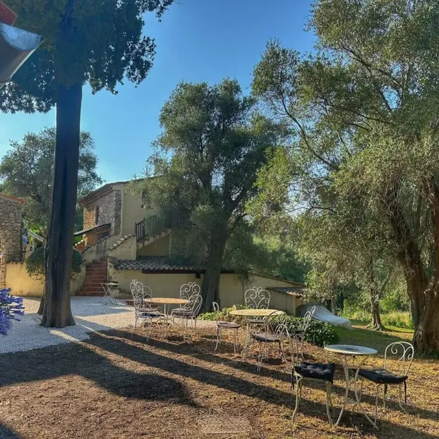 Domaine H - le bar à vins_Grasse