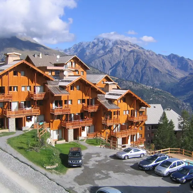 Le Hameau des Ecrins