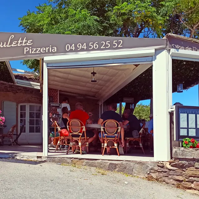 Terrasse - La Ciboulette - restaurant avec vue panoramique à Gassin - https://gassin.eu
