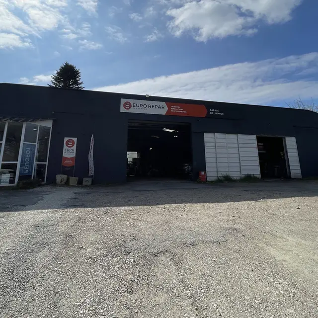 Garage de L'Honor_L'Honor-de-Cos