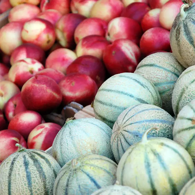 Marché de la Crau / Mercredi et dimanche matin