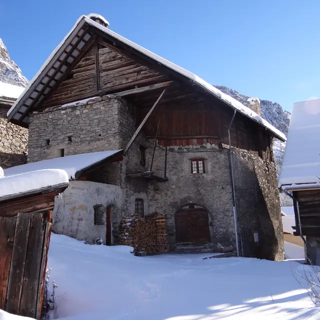 Maison névachaise, à Plampinet.