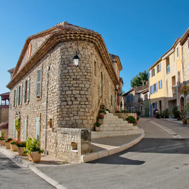 Vitrolles-en-Luberon