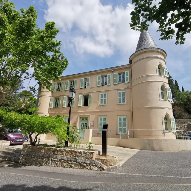 BUREAU d'INFORMATION TOURISTIQUE de Callian