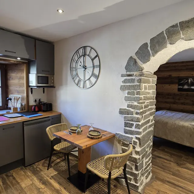 Névacosy, cuisine, lit 180x200