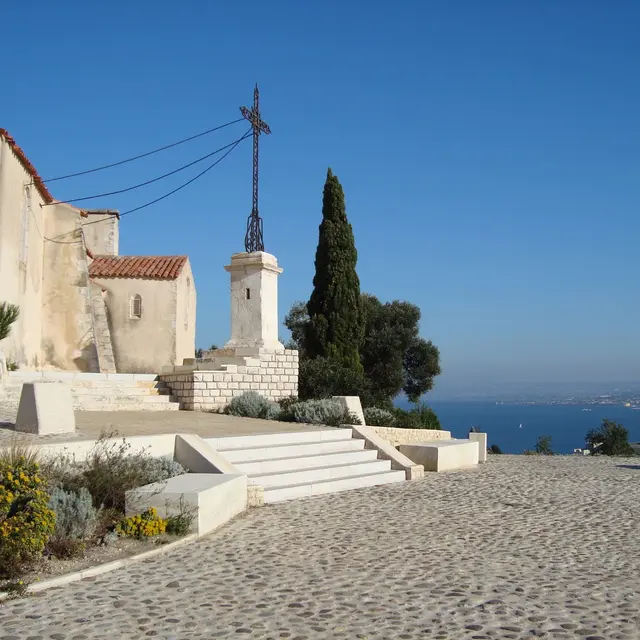 Sur les pas de Marie-Madeleine : Etape 3, de Fos-sur-mer à Martigues_Martigues