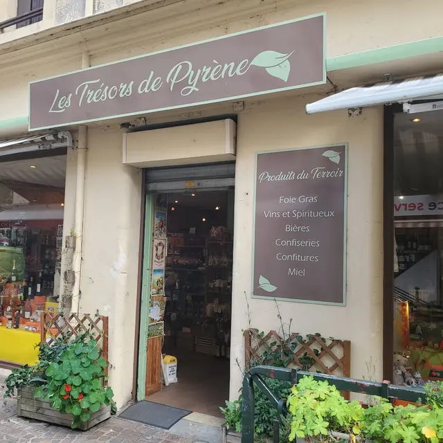 2025.Les.trésors.de.pyrène.devanture.CP.Les.trésors.de.pyrène
