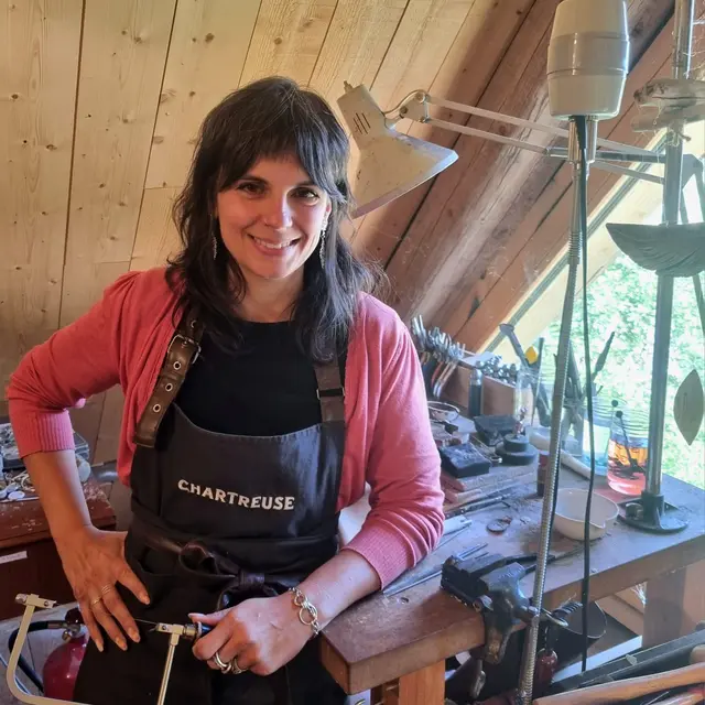 Laura GUITTE dans son atelier