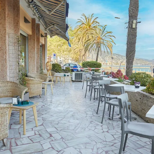 Restaurant Le Dauphin_Menton