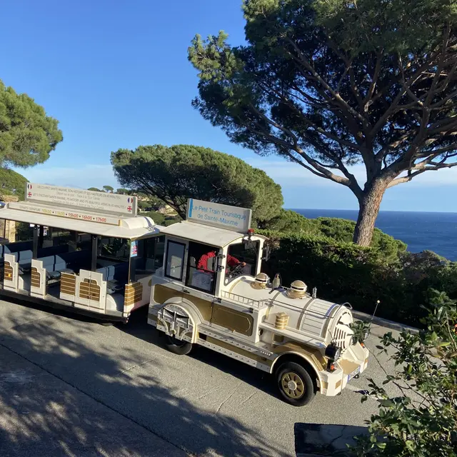 Sainte-Maxime en petit train touristique