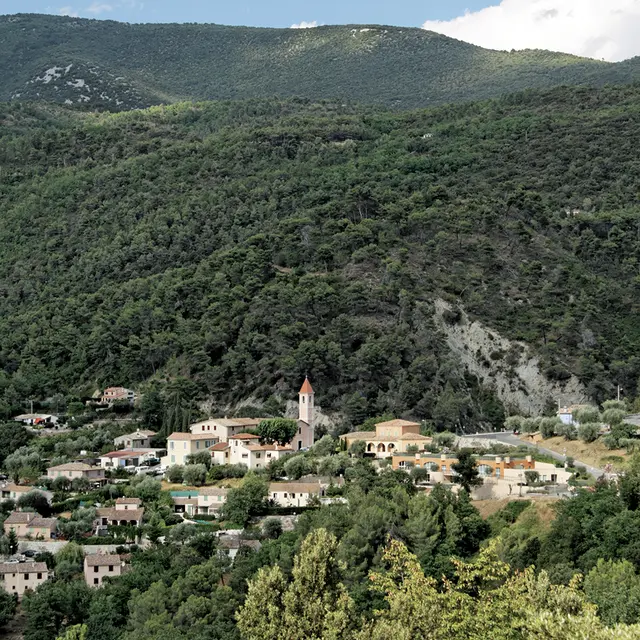 village saint blaise.jpg