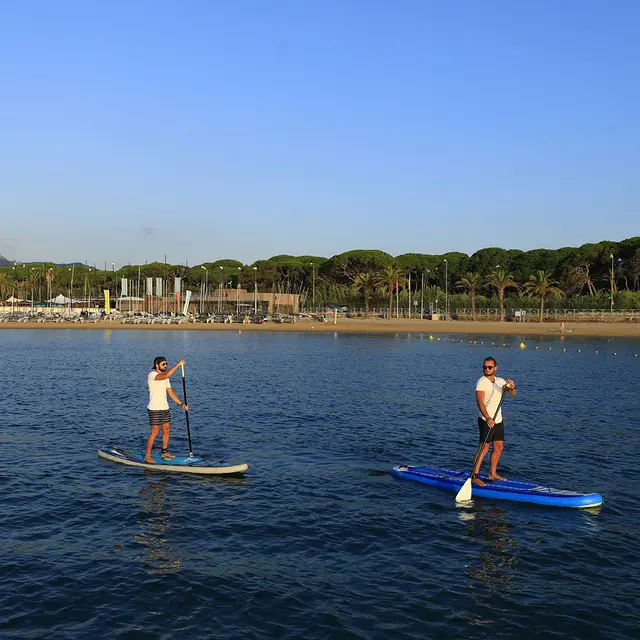 plage des dauphins