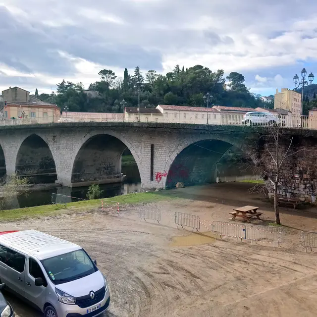 Le Pont Vieux d'Alès_Alès
