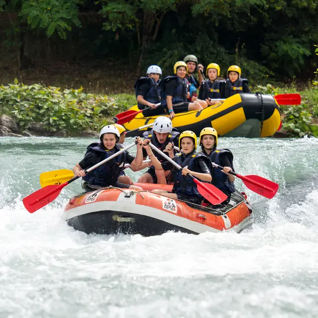 Rafting - Espace eau vive Isle de la Serre - Porcieu-Amblagnieu - Balcons du Dauphiné