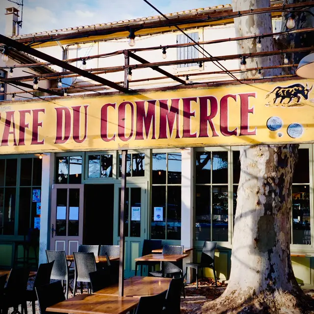 Le Café du Commerce_Boulbon