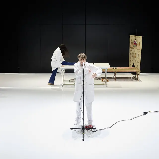 Sur le coeur [fantasmagorie du siècle 21]_Nice