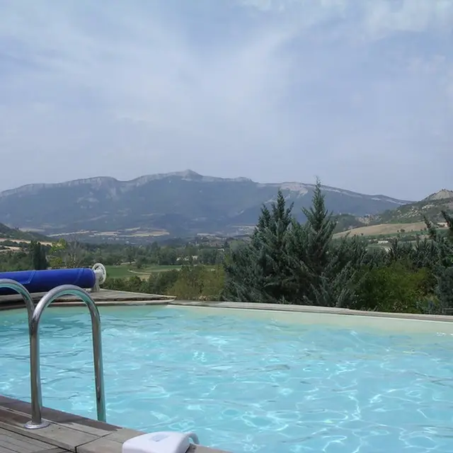 Le Rocher de l'Aigle Savournon