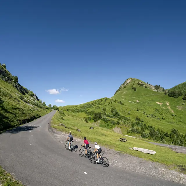 Concentré de cols alpins – itinéraire cyclo_Annecy
