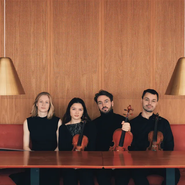 NOVO QUARTET
