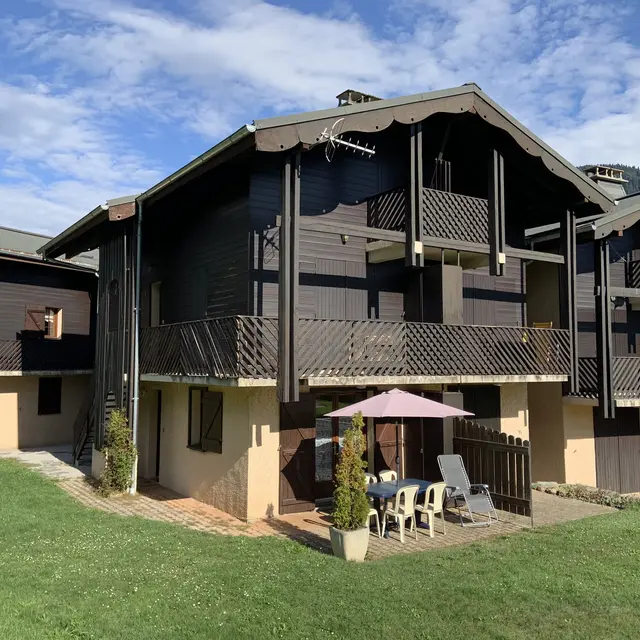 Chalet Pastel