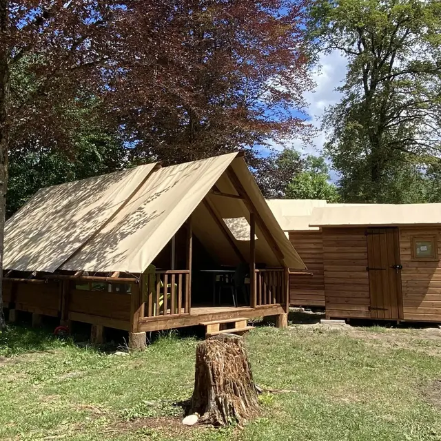Tentes lodges au camping l'Arc en Ciel - Entre-Deux-Guiers