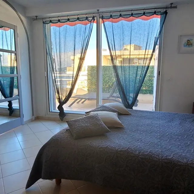 Meublé Lenfant_Juan-les-Pins