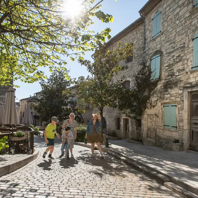 Visite surprise de la cité