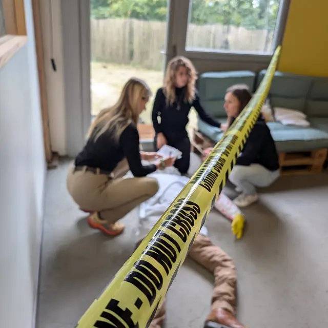 Enquête cluedo géant-Enigmani